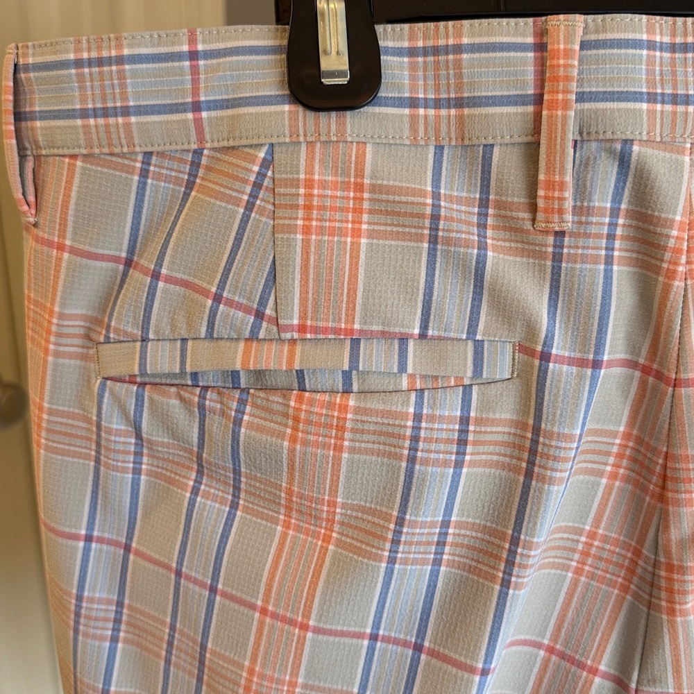 Tommy Bahama Plaid Men's Shorts in Light Blue and Orange size 38 - Picture 7 of 10